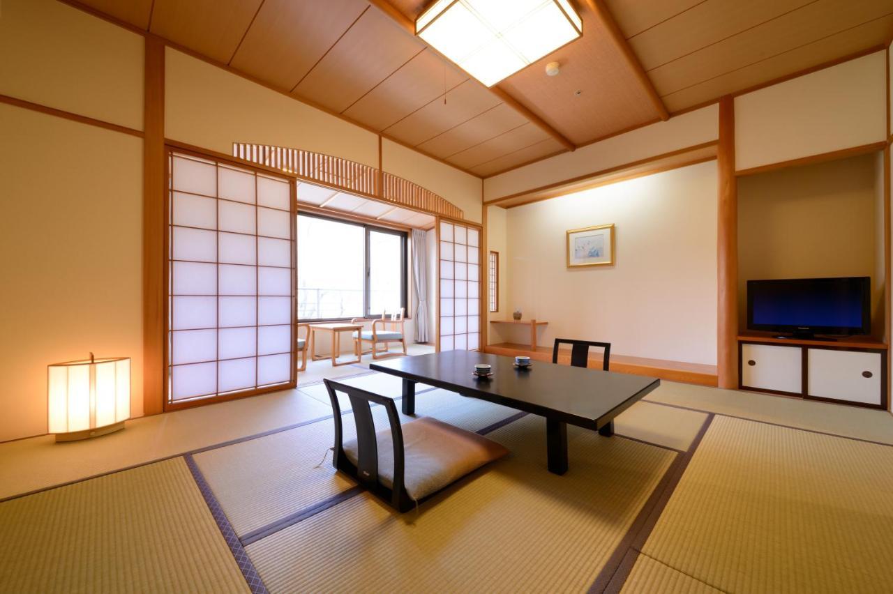 Iizaka Onsen Surikamitei Ohtori Hotel Fukushima  Ngoại thất bức ảnh